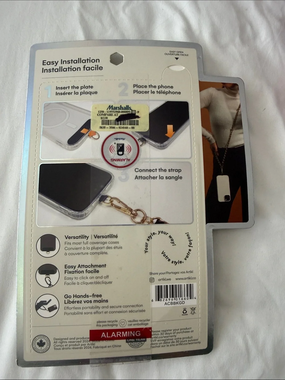 Universal Crossbody Phone Strap in Gold and Black